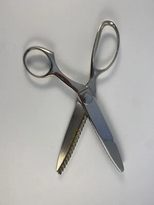 Wiss Model CC7 Chrome Plate Zig Zag Pinking Shears Scissors - Image 1 of 4