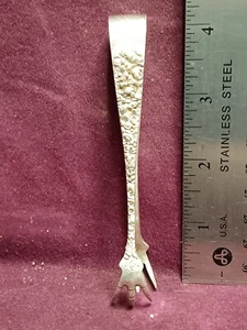 Stieff Sterling STIEFF ROSE SUGAR TONGS 4 1/4" 32 grams No Monogram - Picture 1 of 4