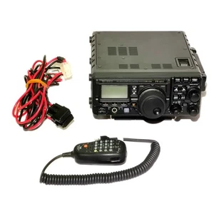 YAESU FT-897M HF 1,9-440MHz All Mode Transceiver 50W Mikrofon MH-59 - Zdjęcie 1 z 10