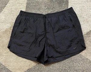Nike Stride Dri-Fit 5” schwarze Herrenshorts Gr. XXL neu mit Etikett - Bild 1 von 7