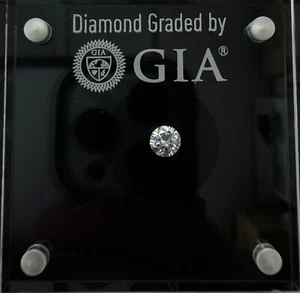 0,55 Karat Natürlicher Diamant | GIA Zertifiziert | Form - Rund | Farbe - J | SI1 - Bild 1 von 6
