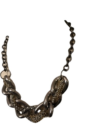 VETEMENTS Collana girocollo nodo rete metallo pistola minimalista brutalista