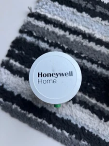 Honeywell Replacement TRV White HEAD ONLY - Picture 1 of 7