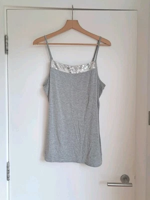 M&S Autograph Cami Vest Sequin UK18 Grey Silver Soft Viscose Top Worn Once - Image 1 of 4