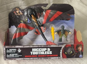 Dragons Dragon Riders ARMORED GEAR HICCUP & TOOTHLESS RED STRIPES 2er Pack Figur - Bild 1 von 7