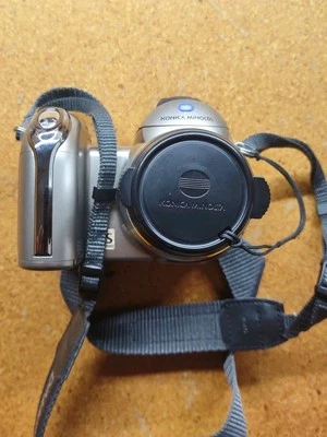 Konica Minolta Dimage Z6 6.0MP 12x GT 35-420mm APO Optical Zoom Lens Working  - Image 1 of 4