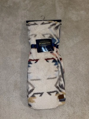 Pendleton White Sands Sherpa Throw Blanket 50" X 70" Tan Southwest Plush Aztec - Image 1 of 4