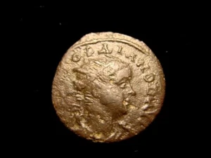 GORDIAN III. 238-244. NICAEA. AE 18. Four standards. Free U.S. shipping - Picture 1 of 2