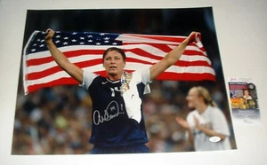 Team USA Womens Soccer Abby Wambach Signed 16x20 Photo JSA CERT Free Shipping - Picture 1 of 3