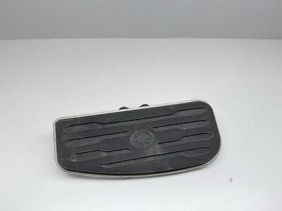 Yamaha XVS950 2012 VStar V-Star 950 piso delantero derecho reposapiés Foto 1 de 4