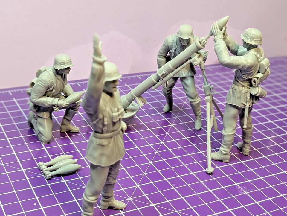 Deutsche Wehrmacht Granatwerfer 42 und Bedienmannschaft Set 1/16 - Bild 1 von 4