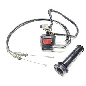 15-16 GSXS750 INTERRUPTOR DE CONTROL DERECHO CLIP LATERAL EN CLIP TUBO ACELERADOR MANGO OEM - Imagen 1 de 11