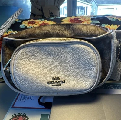 Authentic Coach Colorblock Belt Bag Fanny Pack – Tan & White Cream Banana Bag - Image 1 of 4