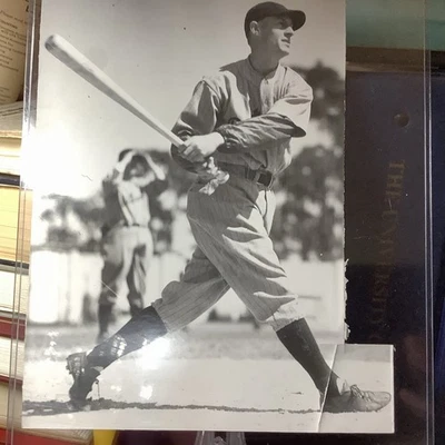 1934 Detroit Tiger Outfielder Jo Jo White Press Photo. A.L. Pennant 1934-35. - Image 1 of 4