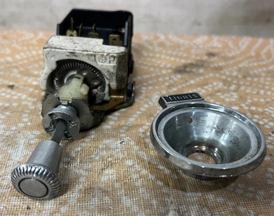 70 71 72 Oldsmobile Cutlass 442 Vista Cruiser GM Headlight Switch Assem OEM NBL2 - Image 1 of 4