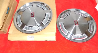 (4) Tapacubos Oldsmobile Cutlass Salon Supreme 14” NOS 1980-1988 Foto 1 de 4