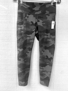 Old Navy Leggings Camouflage High Waist Powersoft mit Taschen 7/8 Gr. M ~Neu mit Etikett~ - Bild 1 von 4