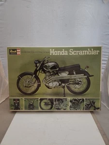 Kit Moto Revell 1/8 Honda Scrambler 1967 SIGILLATO IN FABBRICA!! - Foto 1 di 9