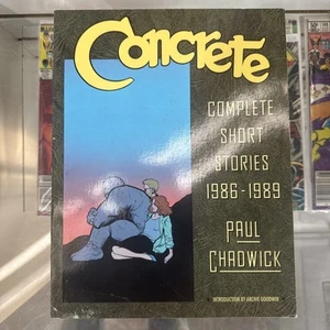 Concrete Short Stories 1986-1989 firmado por Paul Chadwick tapa dura Dark Horse - Imagen 1 de 8