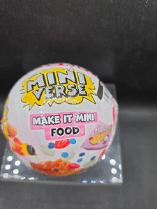 Mini Verse Hello Kitty Make It Mini Food Surprise palla da collezione - Foto 1 di 5