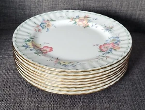 6 ROYAL ALBERT CONSTANCE BONE CHINA SALAD DESSERT PLATES - Picture 1 of 3