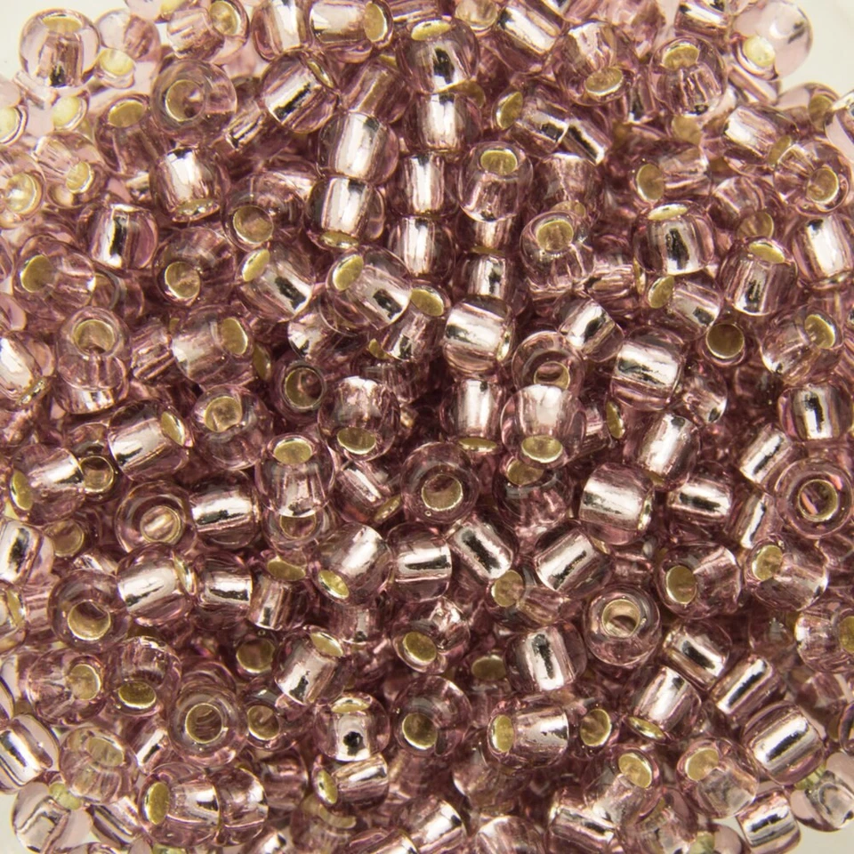 11/0 TOHO ROUND Silver Lined Light Amethyst Seed Bead (8g) - Image 1 of 1