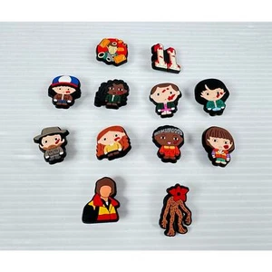 Dijes decorativos de goma para zapatos Strange Thing de 12 unidades - Imagen 1 de 3