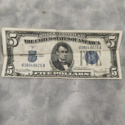 1934A $5 Silver Certificate Blue Seal U38049625A Circulated Lincoln Note - Image 1 of 2