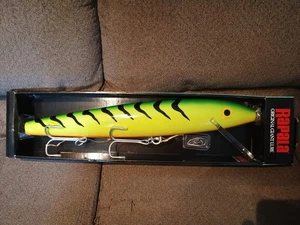 Señuelo de pesca gigante original Rapala - Imagen 1 de 4