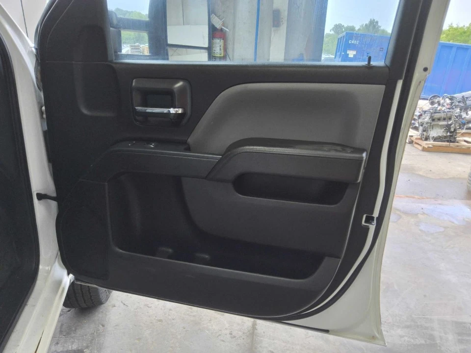 Silverado 2500 2016 Front Door Trim Panel 641728 Foto 1 de 1