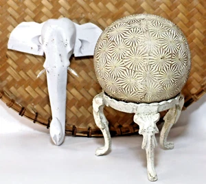 Elephant Display Stand Wood Hook & Sphere Orb Set 3 - Picture 1 of 10