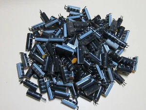 157x 330V 160uF Rubycon aluminium electrolytic photo flash capacitors, BRAND NEW - Picture 1 of 2