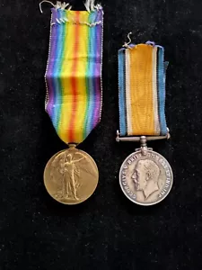 Original WW1 War & Victory Medals Manchester & Border Regiment British Military - Picture 1 of 12