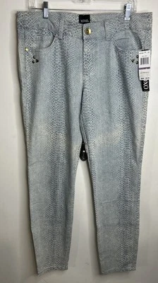 NEW XOXO LOVE CRUISE LIFESTYLE Women's Pants Blue Animal Print SIZE 11/12 - Image 1 of 4