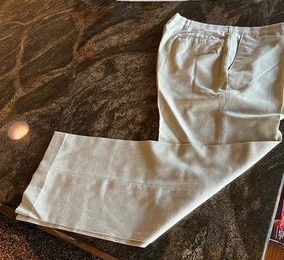 VINTAGE HAGGAR MEN'S TROUSERS 29" INSEAM  36" Waist Champagne Beige Flat Waist - Image 1 of 4