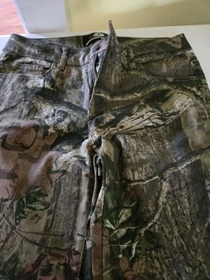 MOSSY OAK Break-Up Infinity 5 Pocket Youth Juniors size 16  Jean Camouflage Pant - Image 1 of 4