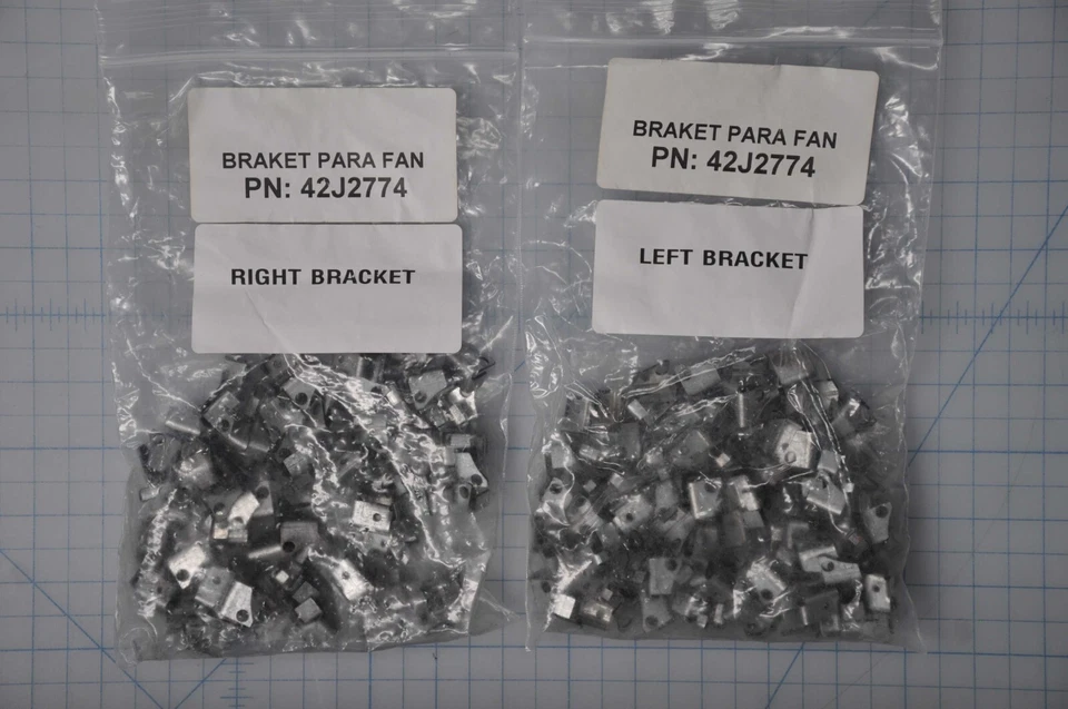 IBM BRACKET KIT FOR FAN 42J2774 (1 unit of left and right) 42J2774-BRKT - Image 1 of 1