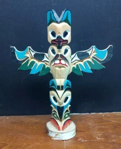 DE COLECCIÓN 8.5" ALTO S E ALASKA TALLADO A MANO/PINTADO MADERA TÓTEM ESCULTURA ZONA DE PINZAS - Imagen 1 de 13