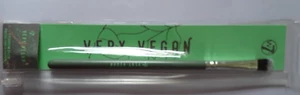 W7 Very Vegan Eyeshadow Eyes Smooth Blending Long Lasting Make-Up Brush *NEW* - Picture 1 of 1
