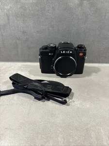 Leica R7 schwarz / Black 10068 - neuwertig! Überprüft! Dichtungen gut! - Bild 1 von 14