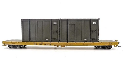 HO Fine Custom Walthers 60' St. Louis–San Francisco RR Flat Car with Containers - Image 1 of 4