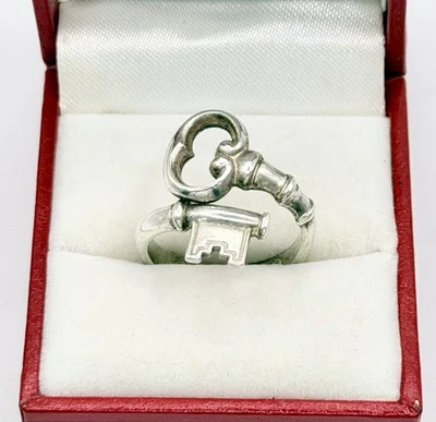 Anel colher Avon estilo envoltório chave por volta de 1970 prata esterlina 0,925 ajustável tamanho 7 - Imagem 1 de 4