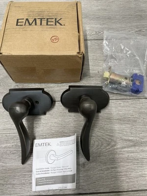 Emtek 7108DLHMB Sandcast Bronze Durango Lever *READ* - Image 1 of 4