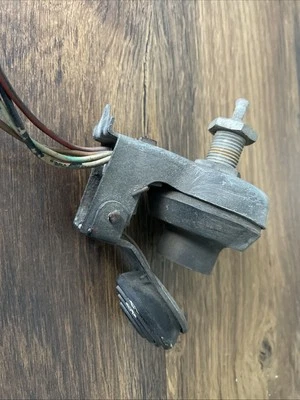 Bomba de pie para agua limpiaparabrisas DKW 1000SP Foto 1 de 2