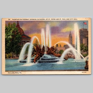 Postcard Philadelphia PA Fountain Parkway St. Peter Paul City Hall - Picture 1 of 3