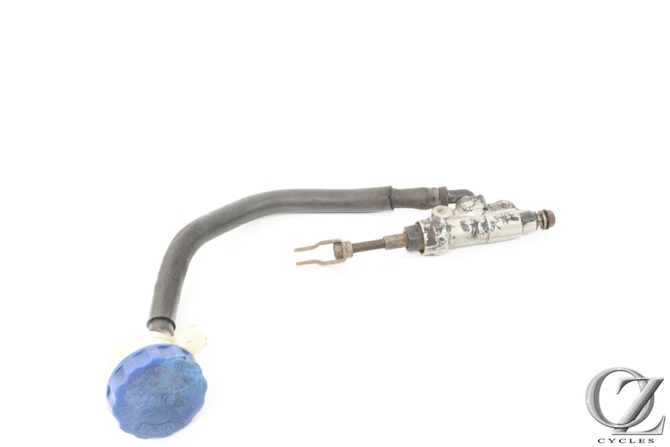 2003 03 Yamaha XVS1100 V-STAR 1100 cilindro maestro de freno trasero Foto 1 de 4