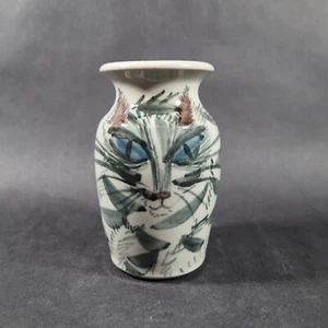 Studio Art Pottery Tabby Cat Bud Vase Artist Signed hand Painted 5.25" - Picture 1 of 10