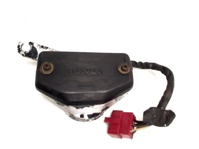 caja de relés fusibles para HONDA CB 750 F RC04 1980-1982 1981 usado 185288 - Imagen 1 de 4