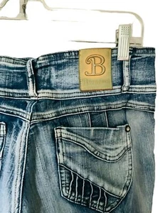 BOUR GIRLS ACID WASH JEWELED BUTTON DISTRESSED 5 POCKET DESIGN JEANS EUC 11 - Picture 1 of 12
