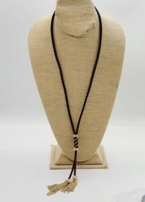 Colar de cordão White House Black Market WHBM borla tom dourado 31 pol - Imagem 1 de 4